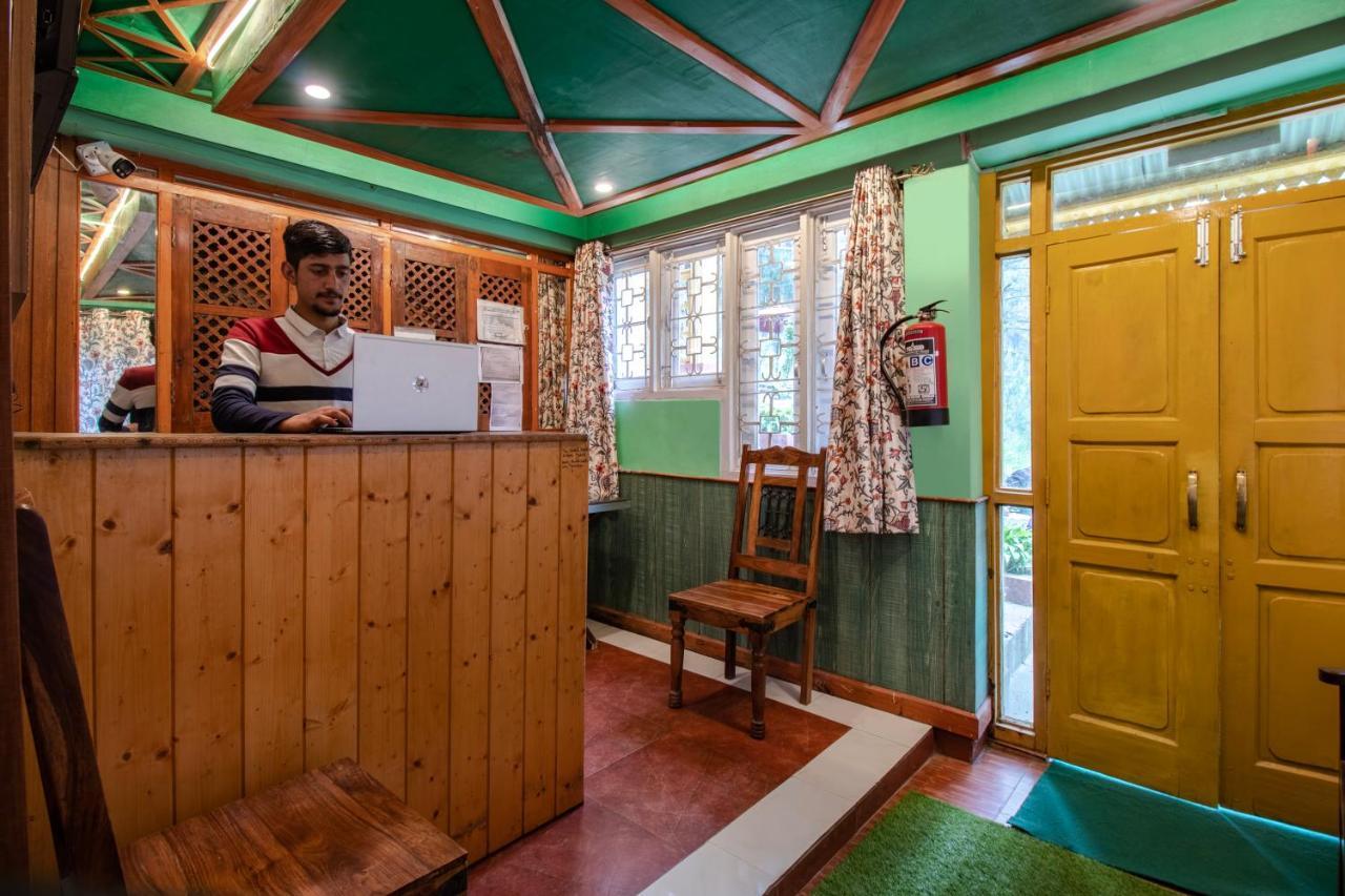 Hotel Little Silver Pahalgām Екстериор снимка