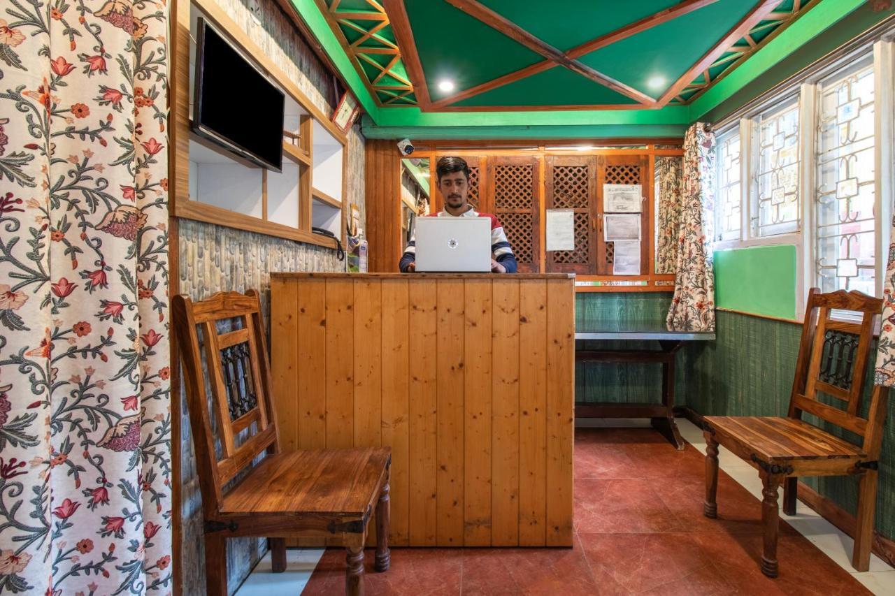 Hotel Little Silver Pahalgām Екстериор снимка