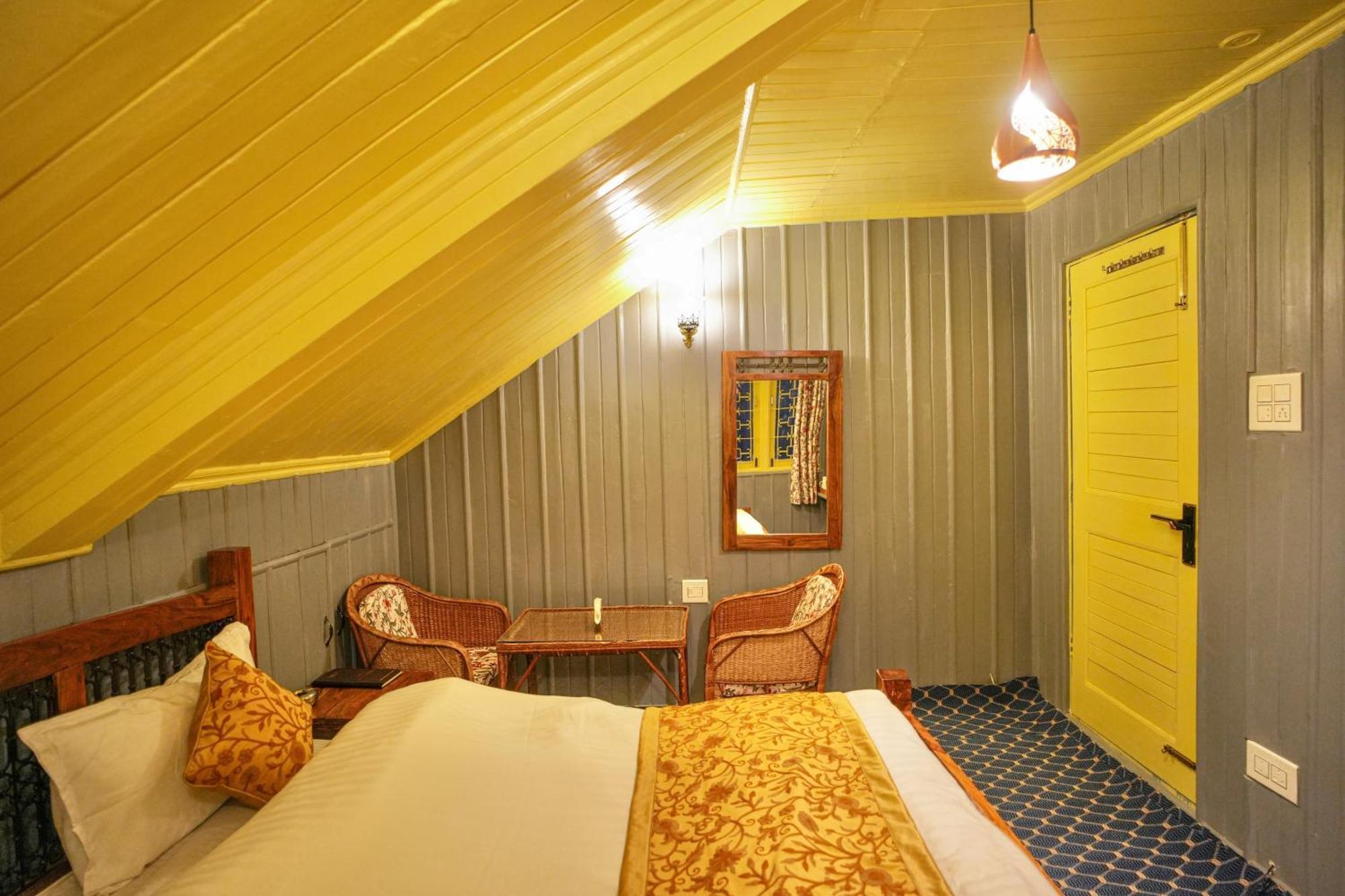 Hotel Little Silver Pahalgām Екстериор снимка